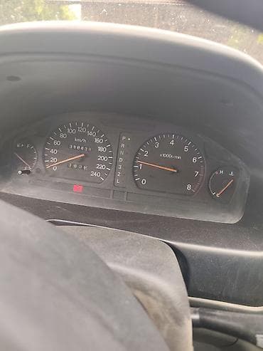 Транспорт: Mitsubishi Galant: 1998 г., 2 л, Автомат, Бензин, Универсал — 5