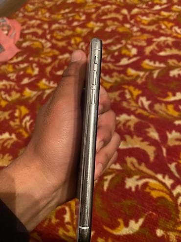 телефон айфон 10 бу: IPhone X, 64 ГБ, Серебристый — 4