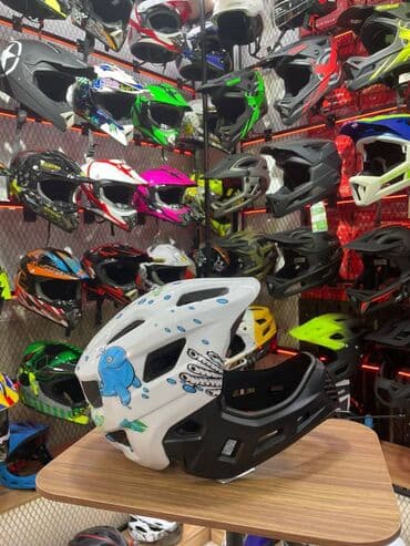 фонарик для велосипедов: Велосипедные шлемы велосипедный шлем для детей .Горный шоссейный — 1