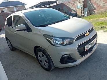 спарки: Chevrolet Spark: 2018 г., 1 л, Вариатор, Бензин, Хэтчбэк — 4