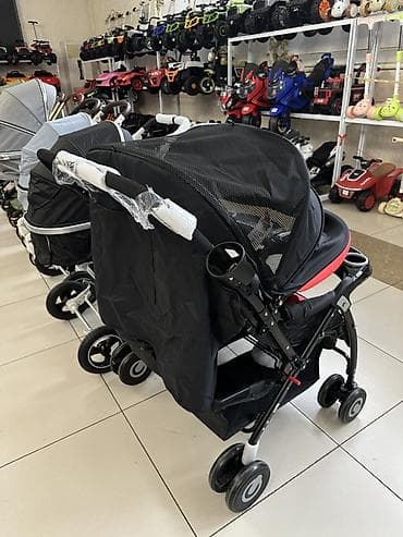 купить коляску для двойни: Прогулочная коляска для двойни (side-by-side), красно‑черная — 4