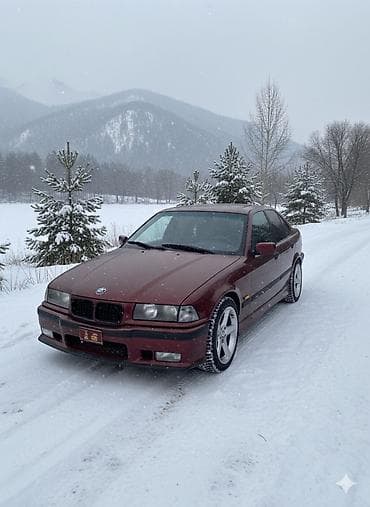 кузов е36: BMW 3 series: 1995 г., 1.6 л, Механика, Бензин — 1