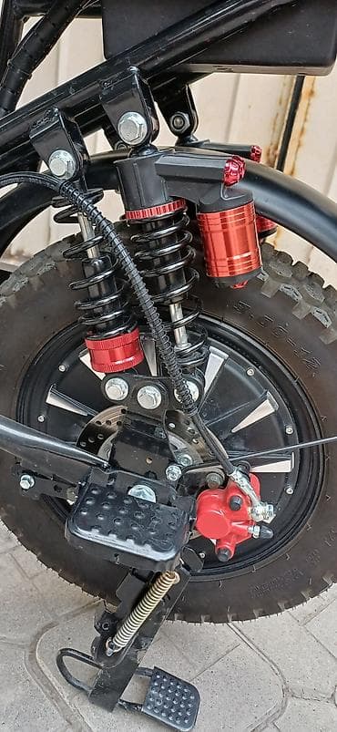 розовый самокат: Продаю электроскутер. разгоняется до 55км с двойным амортизатором — 5