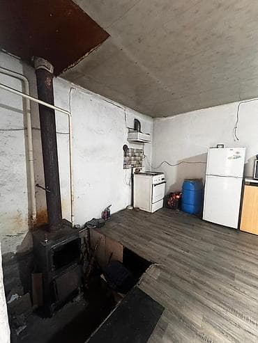 Кыймылсыз мүлк: 5 соток, Курулуш, Сатып алуу-сатуу келишими, Кызыл китеп — 6