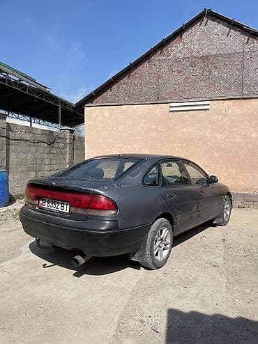 626: Mazda 626: 1995 г., 2 л, Механика, Бензин, Хэтчбэк — 2
