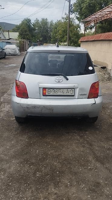 ist: Toyota Ist: 2002 г., 1.5 л, Автомат, Бензин, Хэтчбэк — 4