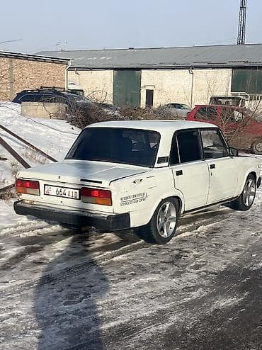 ВАЗ (ЛАДА) 2105: 1995 г., 1.5 л, Механика, Бензин, Седан