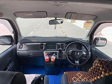 Транспорт: Honda Stepwgn: 2004 г., 2 л, Автомат, Газ, Минивэн — 6