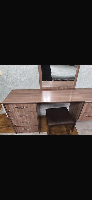 Спальные гарнитуры: Спальный гарнитур, Б/у, Двуспальная кровать, Кыргызстан, ДСП, Самовывоз, цвет - Коричневый — 5