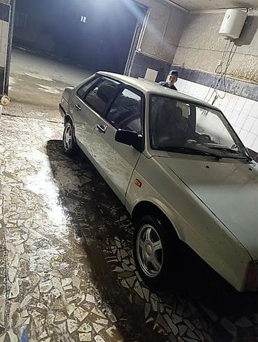 газ 2410: ВАЗ (ЛАДА) 21099: 1998 г., 1.5 л, Механика, Бензин, Седан — 2