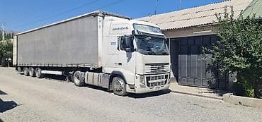 Унаа: Сүйрөгүч, Volvo, 2012 г., Тенттелген — 2