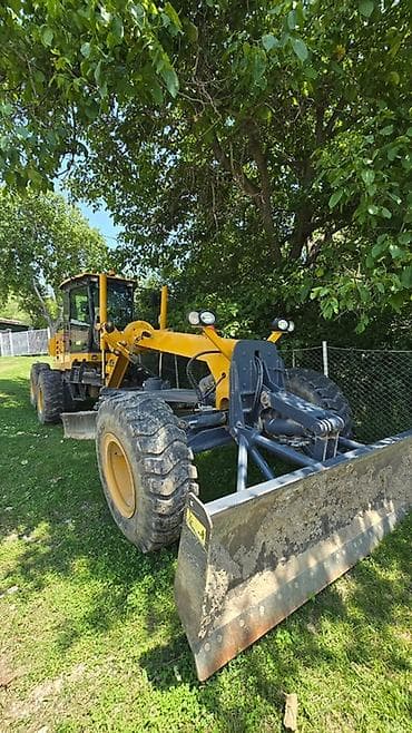 мультитул нож: Автогрейдер XCMG GR215 - Класс: тяжелый автогрейдер для дорожных — 1