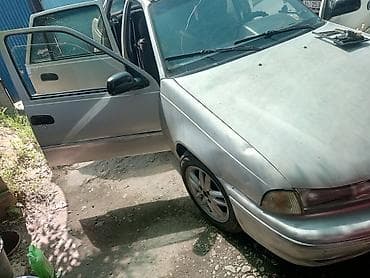 215 65 16c: Daewoo Nexia: 1997 г., 1.5 л, Механика, Бензин, Седан — 6