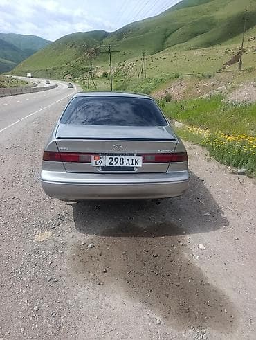 highlander 2012: Toyota Camry: 1997 г., 2.2 л, Автомат, Бензин, Седан — 5
