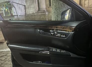 капот карина е: Mercedes-Benz S-Class: 2008 г., Седан — 3