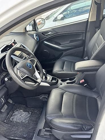 Транспорт: BYD Yuan: 2019 г., Автомат, Электромобиль, Кроссовер — 6