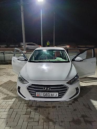 Hyundai Elantra: 2018 г., 1.6 л, Автомат, Бензин, Седан