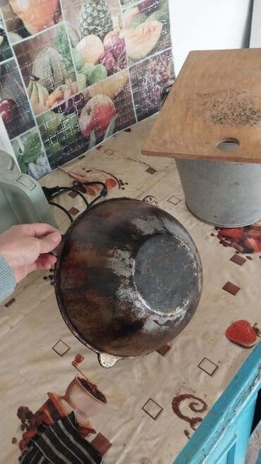 крышки казана: Казан чугунь 3л — 3