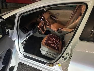 abs prius: Toyota Prius: 2015 г., 1.8 л, Автомат, Гибрид, Хэтчбэк — 7