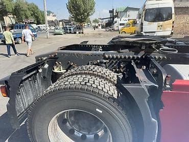 mini v: Тягач, Volvo — 7