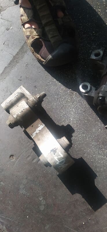 генератор акорд: Генератор Mazda — 2