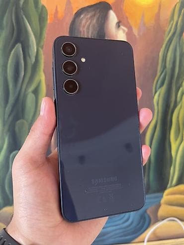 e ink: Samsung Galaxy A35 5G, Б/у, 128 ГБ, цвет - Синий, 2 SIM — 1