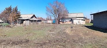 продаю гараж в токмоке: Продаётся частный дом с участком. Описание объекта: - Одноэтажный дом — 7