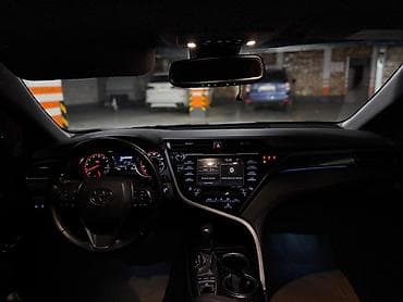 Toyota Camry: 2019 г., Автомат, Бензин, Седан — 5