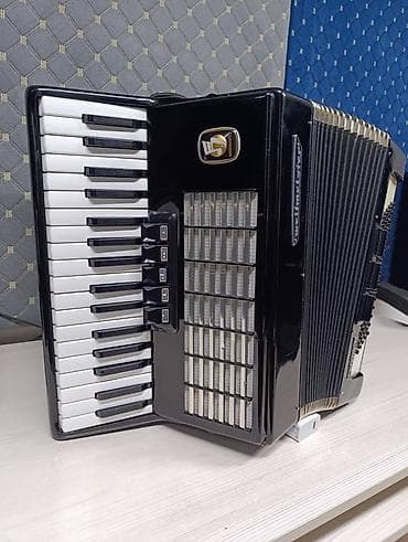 кыргызские музыкальные инструменты: Аккордеон ROYAL STANDARD - Немецкая марка Royal Standard — 5