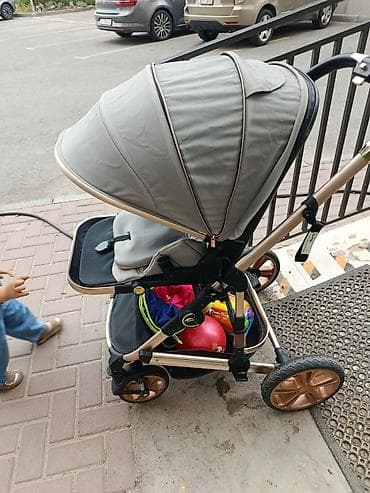 велесипед: Продаю коляску,машинку и велосипед. Коляска5500, машинка 1500 и — 2