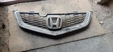 Фильтры: Решетка радиатора Honda 2007 г., Б/у, Оригинал — 1