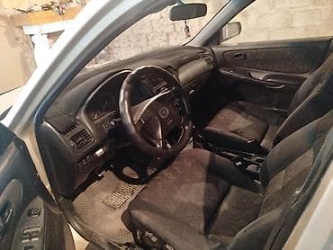450h lexus: Mazda Capella: 1998 г., 1.8 л, Механика, Бензин, Седан — 3