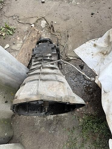 мотор комплект: Головка от м111 2.3 обьём коробка механика ДВС и МКПП — комплект — 3