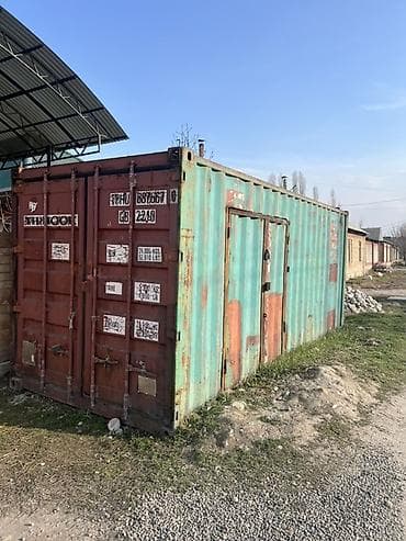 палеты деревянные: Морской контейнер 20 футов (примерно 6 м × 2,44 м × 2,59 м) — 2