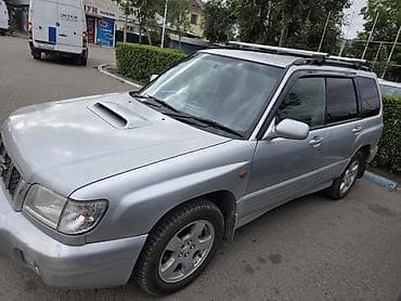 Subaru Forester: 2001 г., 2 л, Автомат, Бензин, Кроссовер