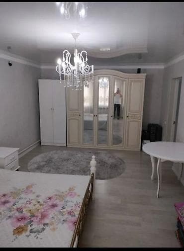 продажа дом ош: 🔥 ПРОДАЁТСЯ ДОМ 🔥 🏡 2-этажный дом 220 кв.м + времянка 40 кв.м 📍 с — 5