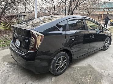 Toyota: Toyota Prius: 2014 г., Гибрид, Лифтбек — 2