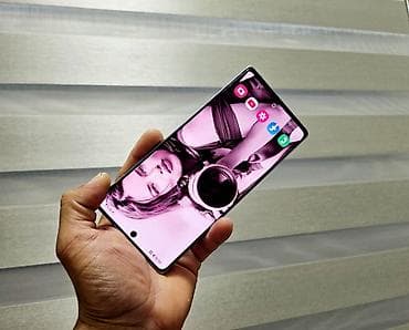 со стилусом: Samsung Galaxy Note 20, Б/у, 256 ГБ, цвет - Черный, 1 SIM, 2 SIM — 5