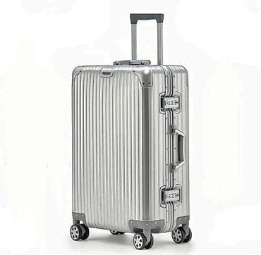 air purifier: Чемодан на 4 колёсах, серебристый цвет. Особенности: - Корпус из — 4