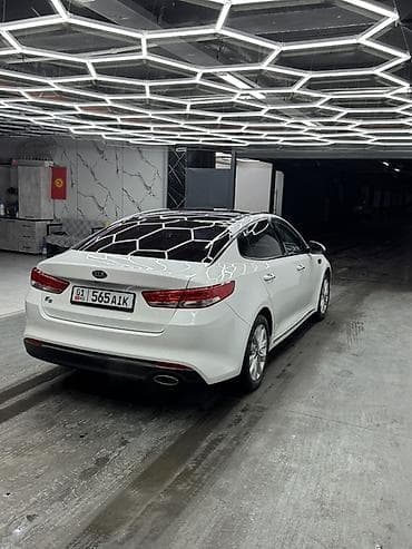 2017: Kia K5: 2017 г., 2 л, Автомат, Бензин, Седан — 5