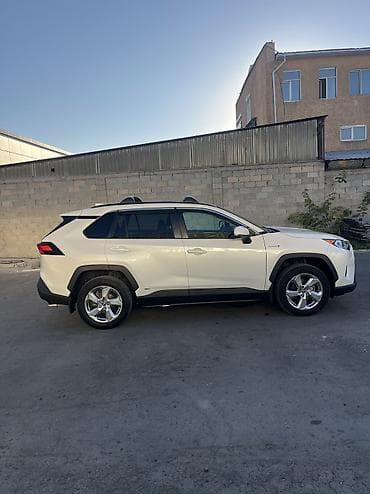 Транспорт: Toyota RAV4: 2021 г., 2.5 л, Гибрид, Кроссовер — 4
