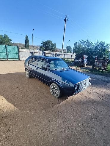 Унаа: Volkswagen Golf: 1989 г., Кол менен иштөөчү, Бензин, Хетчбек — 3