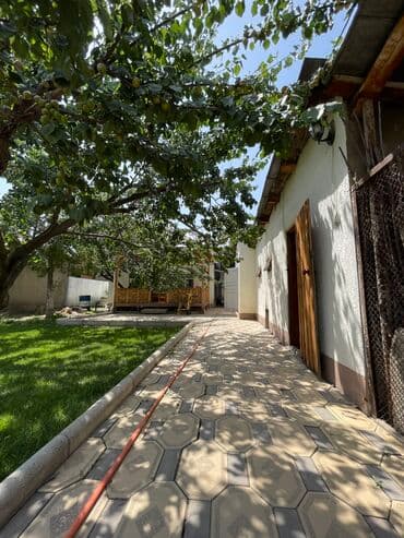 Дом, 70 м², 3 комнаты, Риэлтор, Косметический ремонт at lalafo.kg Дом, 70 м², 3 комнаты, Риэлтор, Косметический ремонт