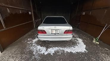 мерс 211 капот: Mercedes-Benz E-класс AMG: 1997 г., 4.3 л, Автомат, Бензин, Седан — 4