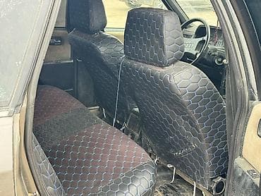 Унаа сатуу: Audi 100: 1983 г., 2.2 л, Кол менен иштөөчү, Бензин, Седан — 5