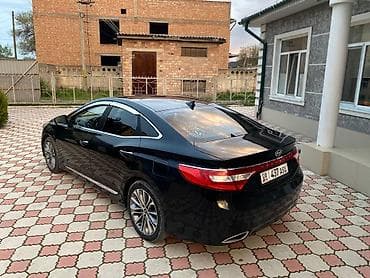 geely x3: Hyundai Grandeur: 2015 г., 3 л, Автомат, Газ, Седан — 3