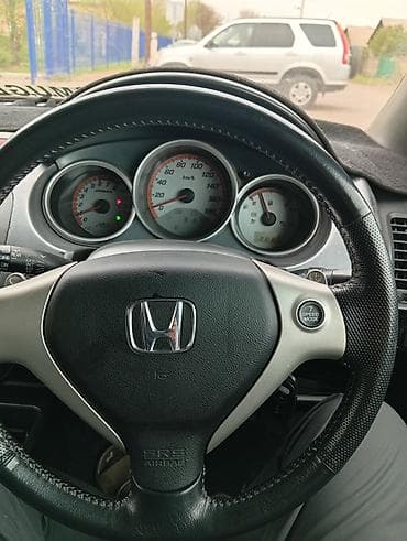 салон на гольф 2: Honda Fit: 2003 г., Вариатор, Бензин, Хэтчбэк — 2