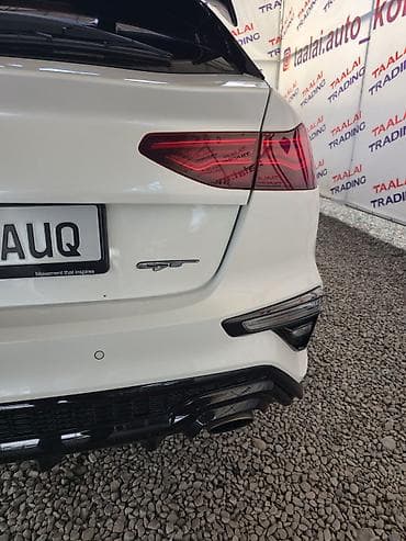 infinity fx35: Kia K3: 2019 г., 1.6 л, Автомат, Бензин, Лифтбек — 8