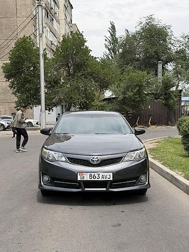 Toyota Camry: 2014 г., 2.5 л, Автомат, Бензин, Седан