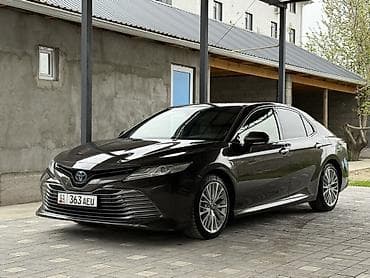 sprinter 2 7: Toyota Camry: 2018 г., 2.5 л, Вариатор, Гибрид, Седан — 8